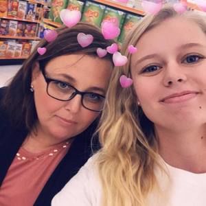 Meet your Posher, Sandy